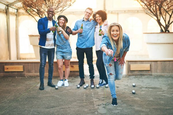 Maîtrisez le jeu avec le stage pétanque 2024 : initiation et perfectionnement